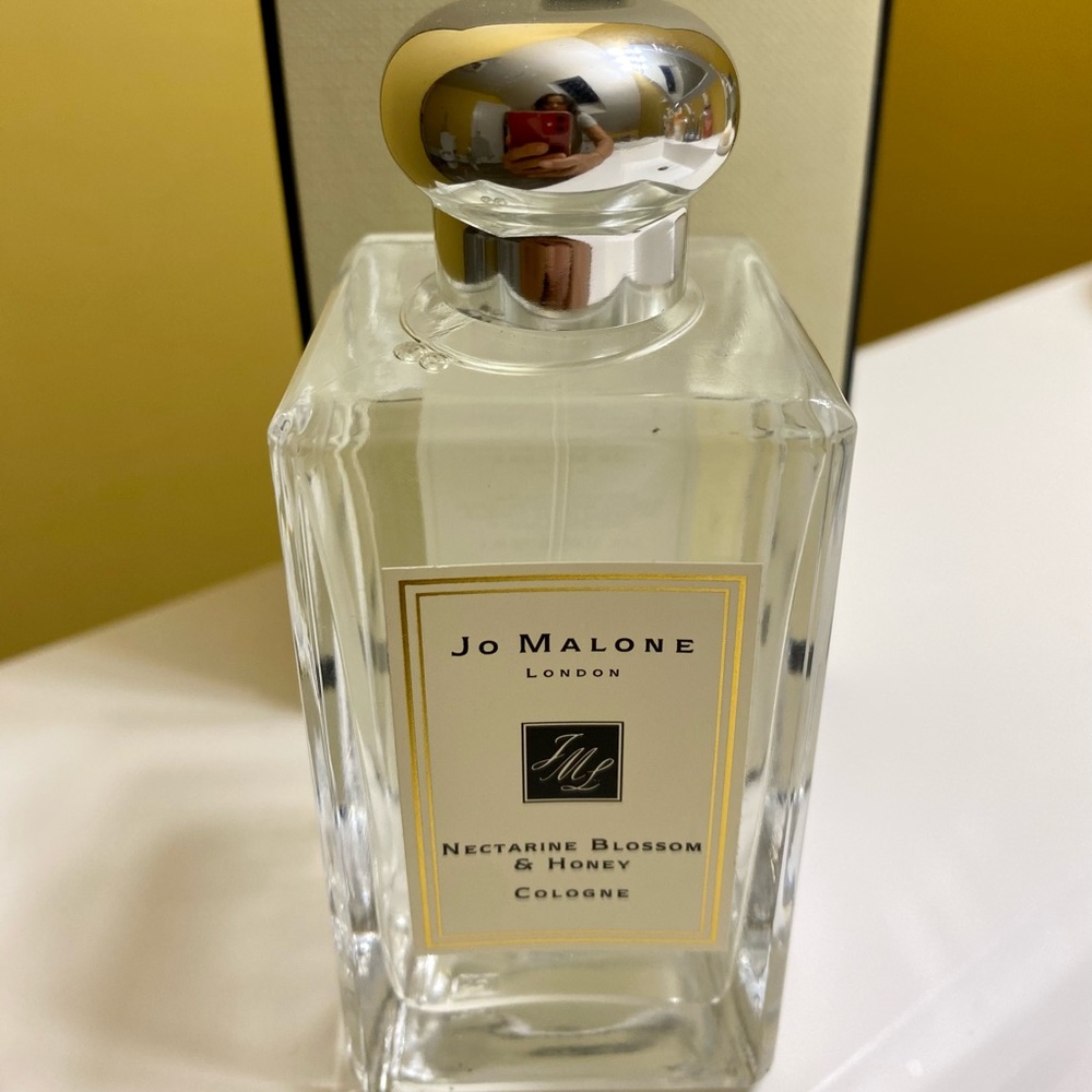 Jo Malone Nectarine Blossom and Honey Cologne